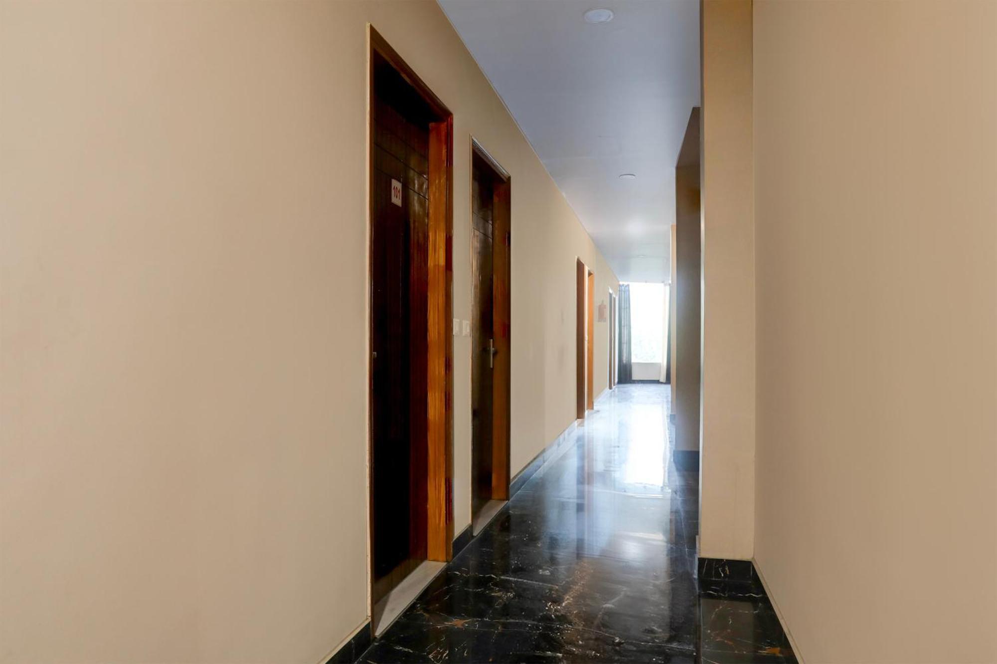 Hotel O Rana Hotel & Restaurant Meerut Zewnętrze zdjęcie